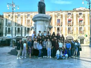 WhatsApp Image 2025-11-18 at 08.41.01